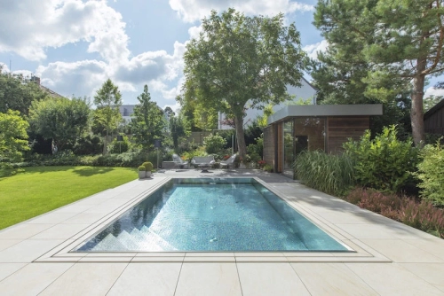 920_stainless_steel_pool_2.jpeg